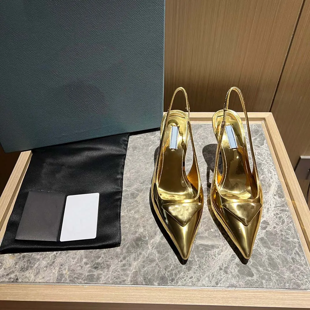 Scarpe alla moda Abiti firmati femminili Sandali con tacco alto circolari a punta circolari in oro classico di lusso