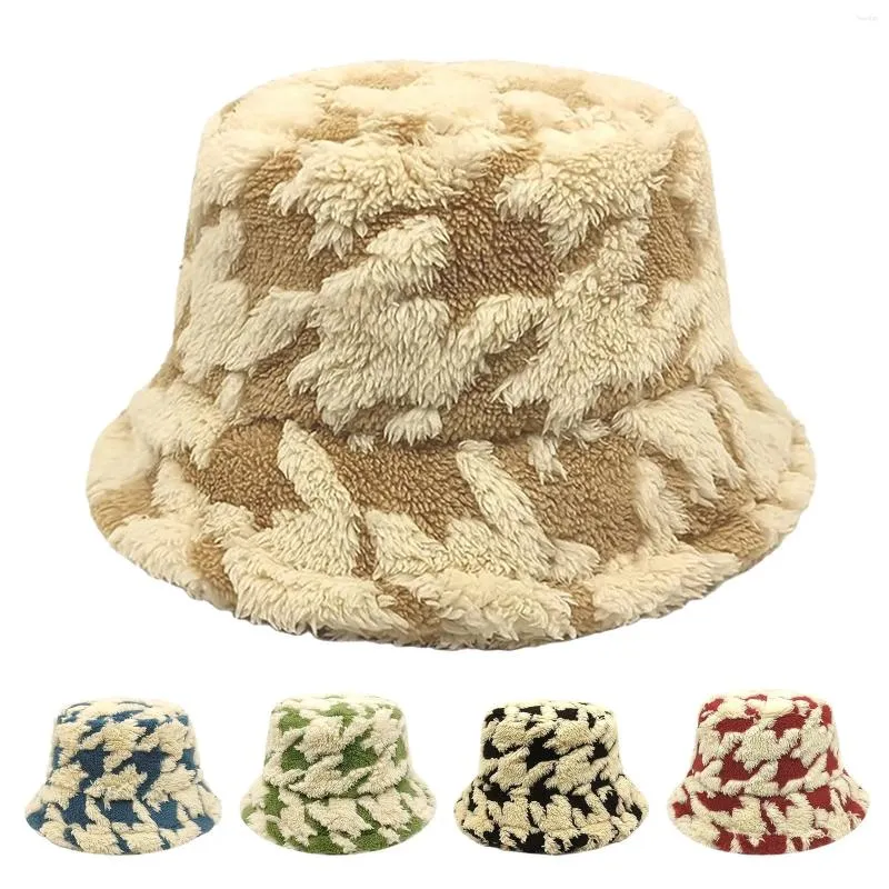 Breda Brim Hats Kvinnors Autumn and Winter Color Matching Warm Fluffy Fisherman Hat Lei Feng Women Trapper Hays
