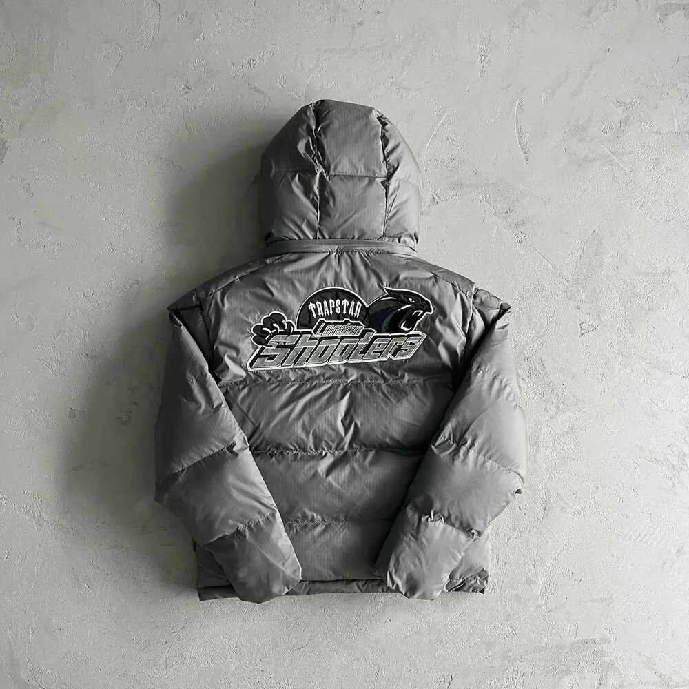 2023 Designer Trapstar Down Jacket Men's Hooded Shooter broderad tigerhuvud för Warm Winter Street UK ESS