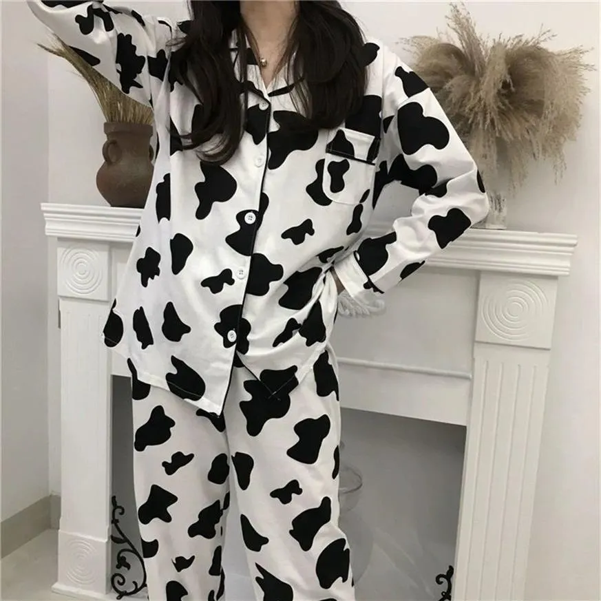 Pyjama imprimé vache pour femmes, costume de maison mignon, ensemble de vêtements de nuit, pyjama d'hiver pour femmes, vêtements de maison pour femmes X0526284P