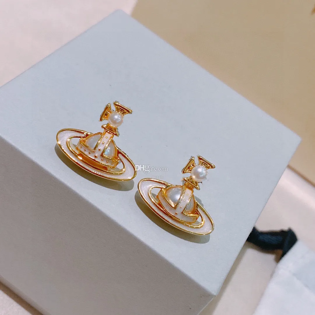 Brincos de garanhão da tendência de designer Vivian Luxo jóias de moda de moda Encontro de metal pérolas cjeweler Westwood Woman 56