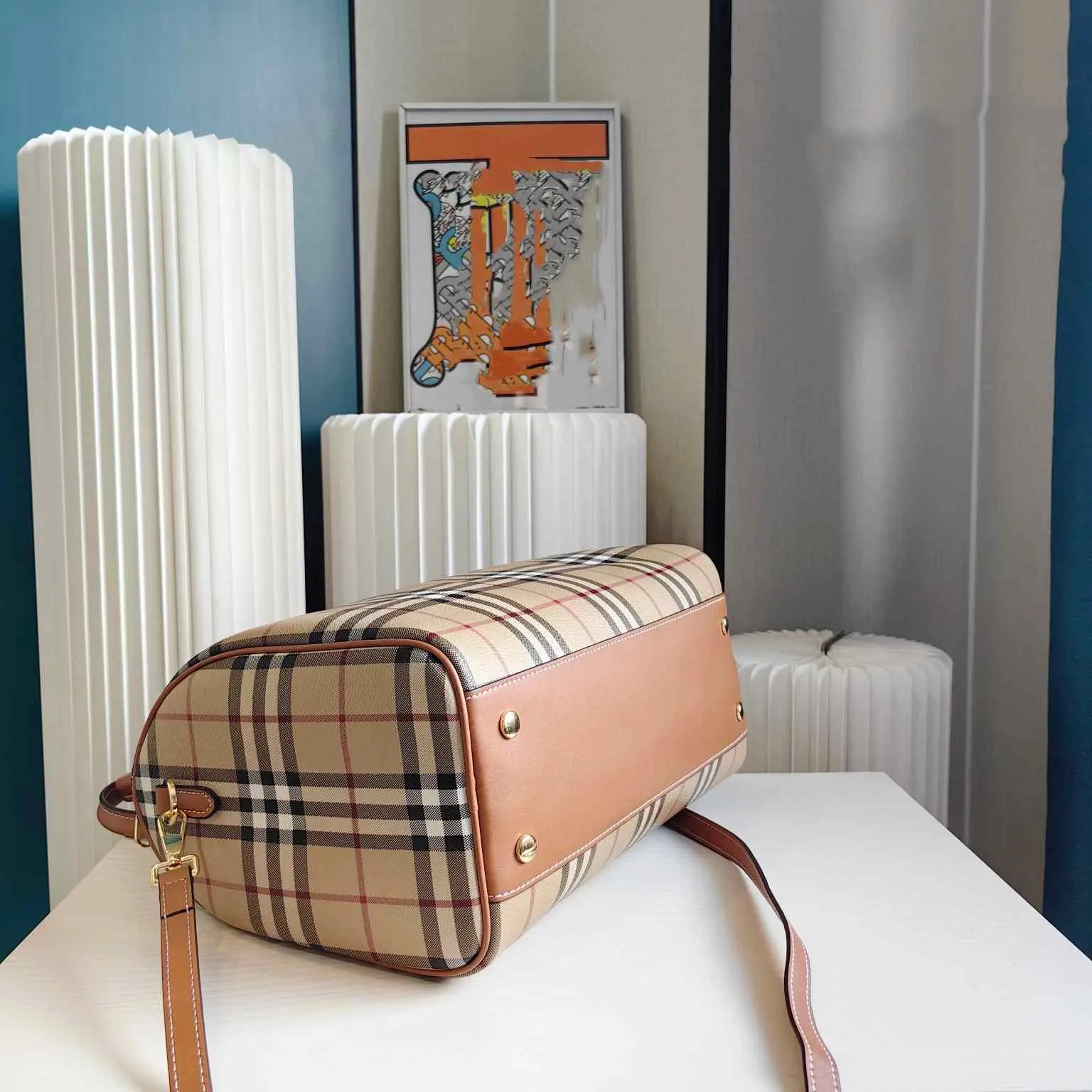 DHgate.com:Luxury Designer Stripe Boston Bag for Women