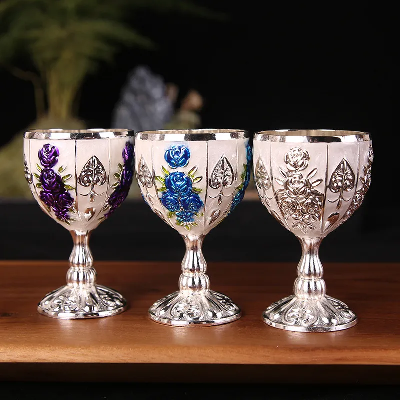 30ml Retro Metal wine glass European Style embossed Brandy white spirit wine glasses Alolly small wine cup high-end carving Liquor cups