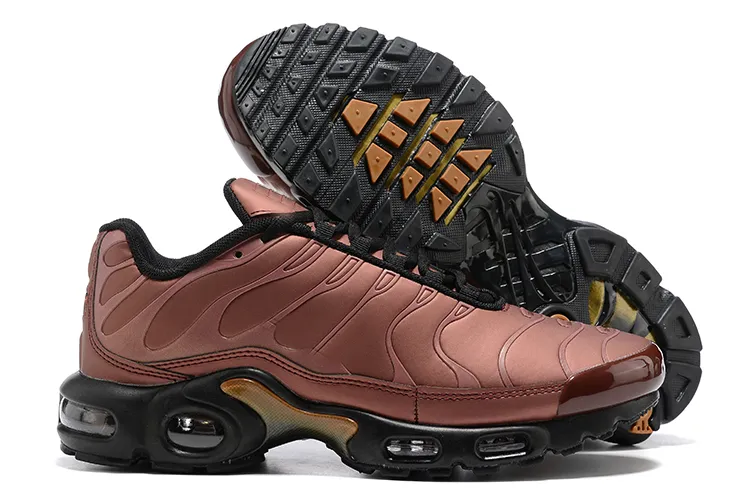nike air max plus tn se diffused taupe