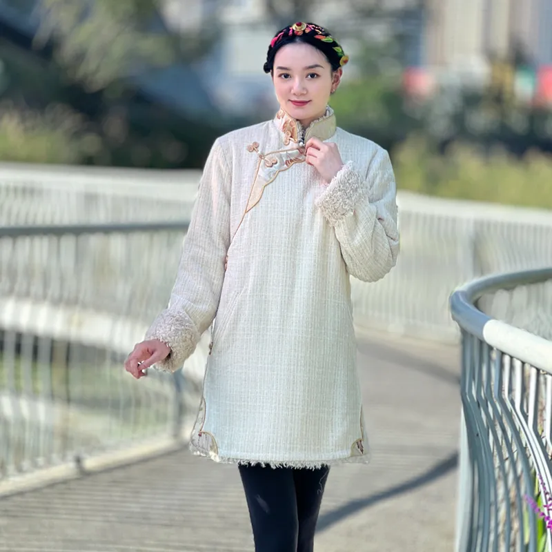 ZZB チベット風シルクブレンドコート マンダリンカラー付き – フォト