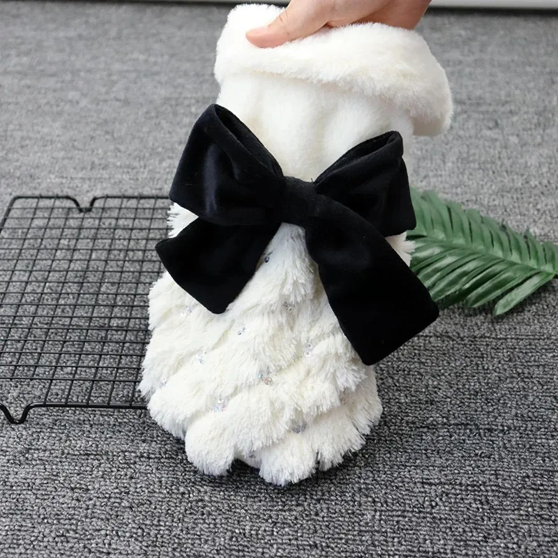 Vêtements pour chiens Vêtements d'hiver pour chiens de compagnie à la mode Veste pour chiot avec nœud papillon pour chien de petite et moyenne taille Chihuahua Yorkshire Veste pour chiot 231109