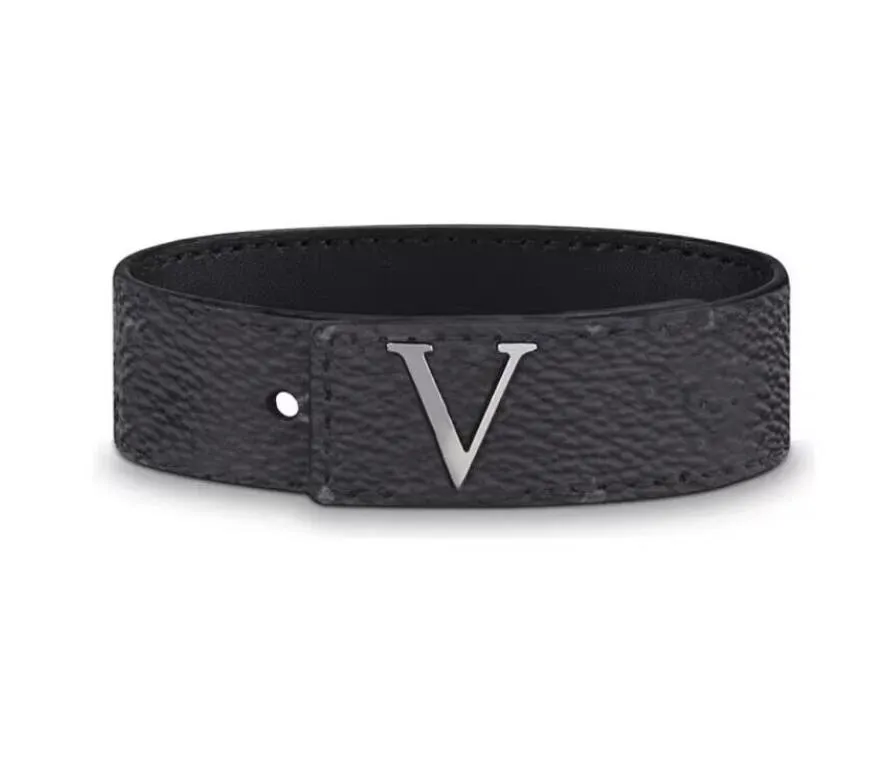 2024 Clássico com um design exclusivo da pulseira de aço com letras, pulseira requintada exclusiva e vanguardista adequada para trabalho masculino e feminino