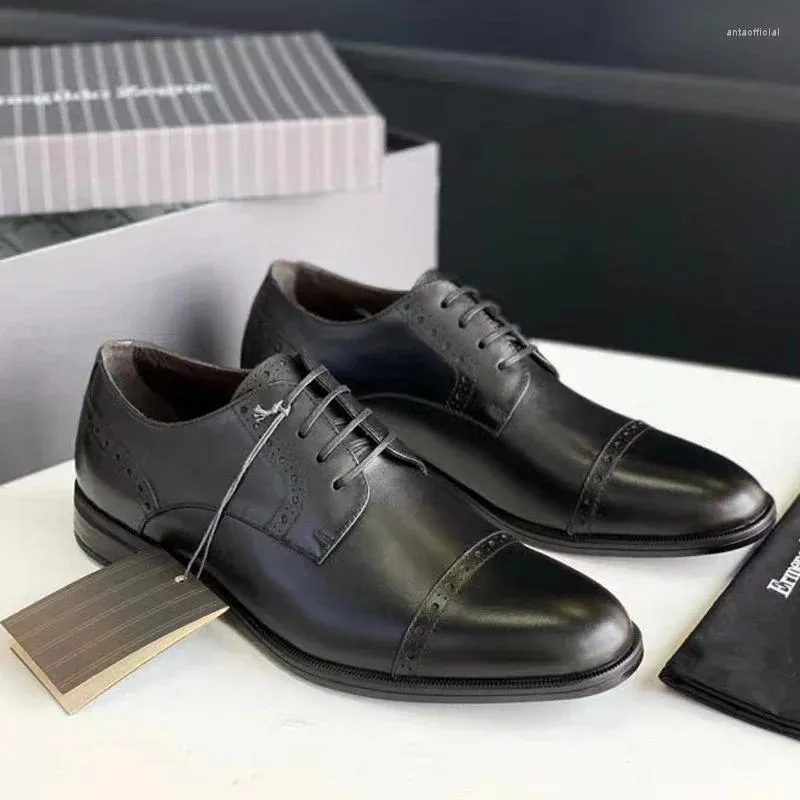 Klänningskor Herrmösstå Derby Oxfords Designer Black Calf Leather Suppless och Comfort Gummi mjuk botten Casual