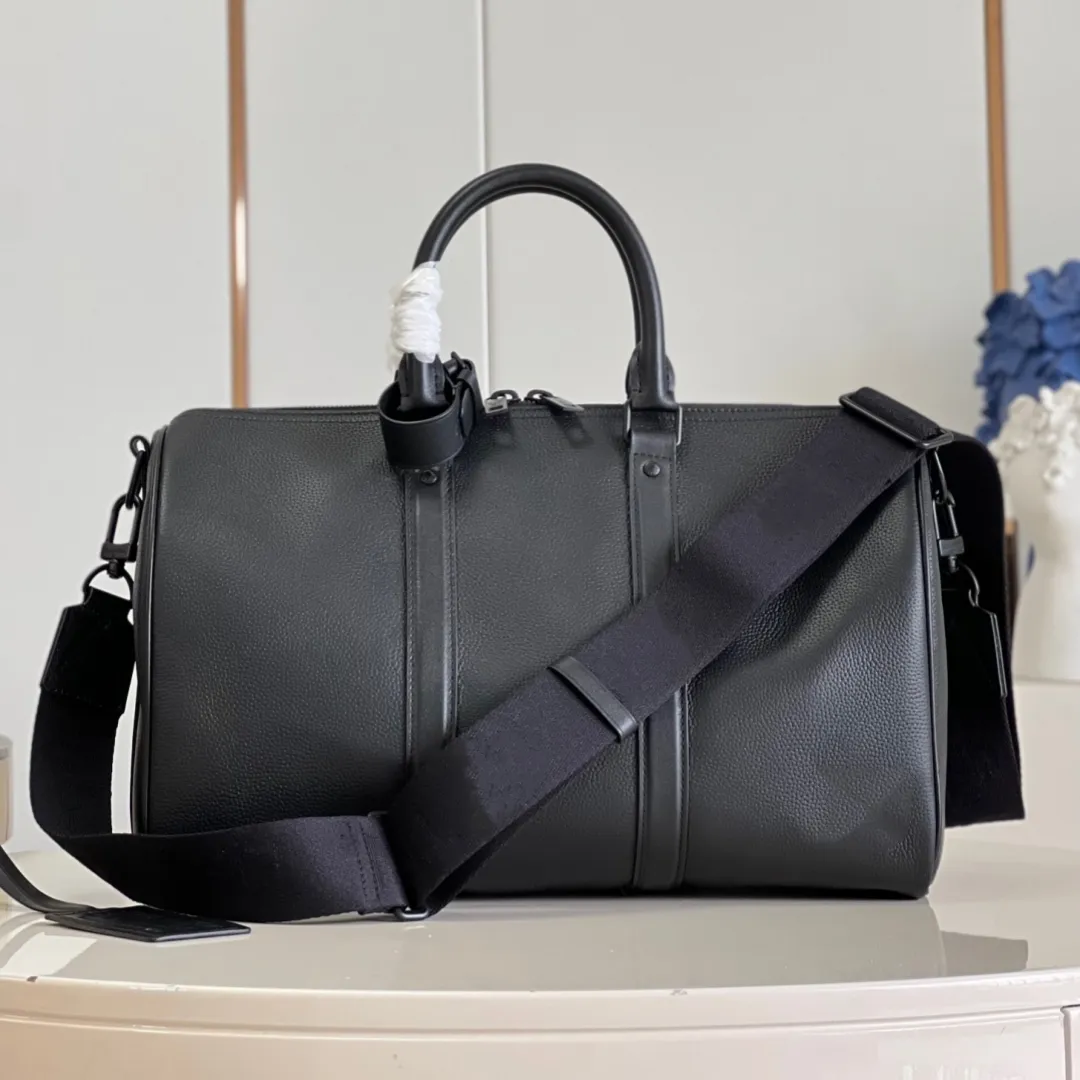 Modedesigner Gepäcktasche Männer und Frauen Luxushandtasche 10A Top-Qualität aus weichem Kalbsleder Sport-Einkaufstasche Arbeits-Umhängetasche mit großem Fassungsvermögen