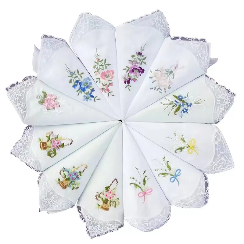 Mouchoir en dentelle blanche brodé de fleurs, mouchoir fin, serviette en coton pour femme, cadeau de mariage, décoration de fête, serviette en tissu C457