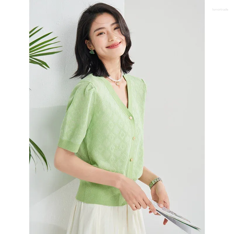 Sukienki zwykłe zielone wydrążone, cienką dzianinową koszulę na damskie lato 2023 Celebrity Style w stylu kratę z krótkim rękawem