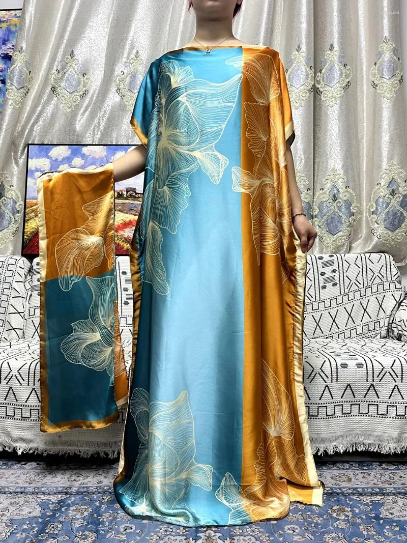 Abbigliamento etnico Moda musulmana Abaya per le donne Stampato Raso multicolore Seta Sciolto Femme Robe Abiti da festa da sera africani con Hijab