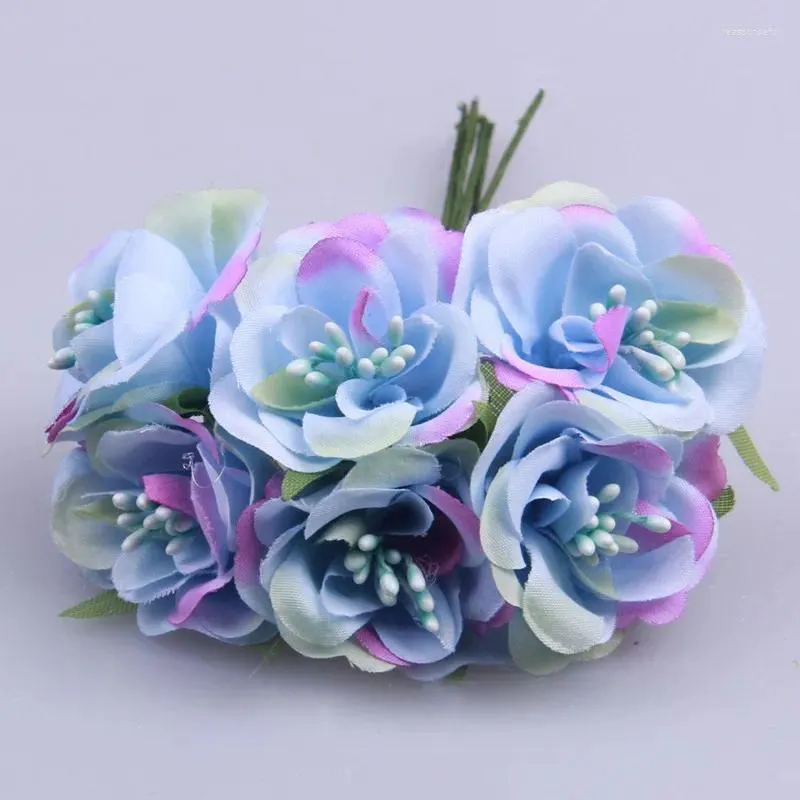 Fleurs décoratives 60pcs 5cm bouquet de roses en soie artificielle pour couronne boîte de corsage robe scrapbooking décoration de mariage fausse fleur artisanale