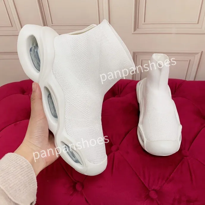 Designer femmes baskets course robe chaussures Designer respirant technologie maille élégant classique Sneaker confortable2023