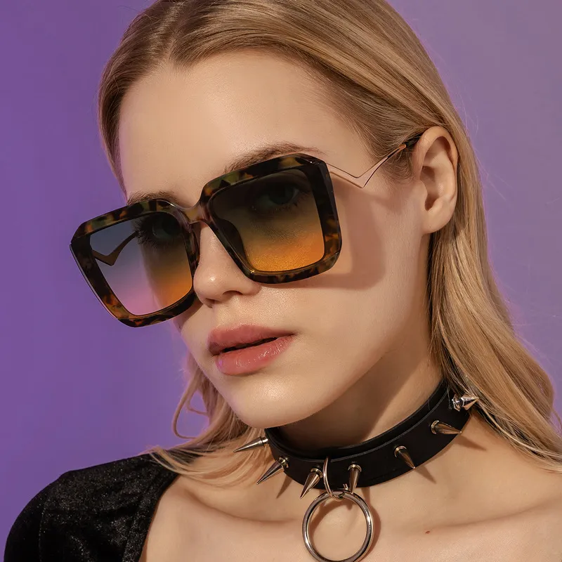 Designer oversized cat eye sunglasses for women with mixed 