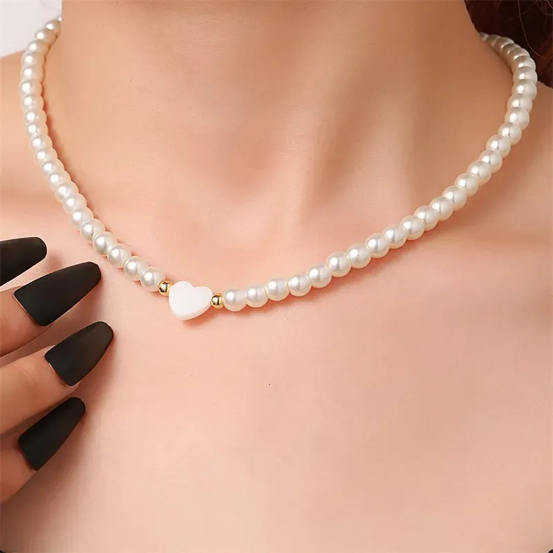 Chokers Trendy Shell Heart Imitation Pearls Necklace Women Handmade 6mm Stone Beaded For Jewelry Gift 231109