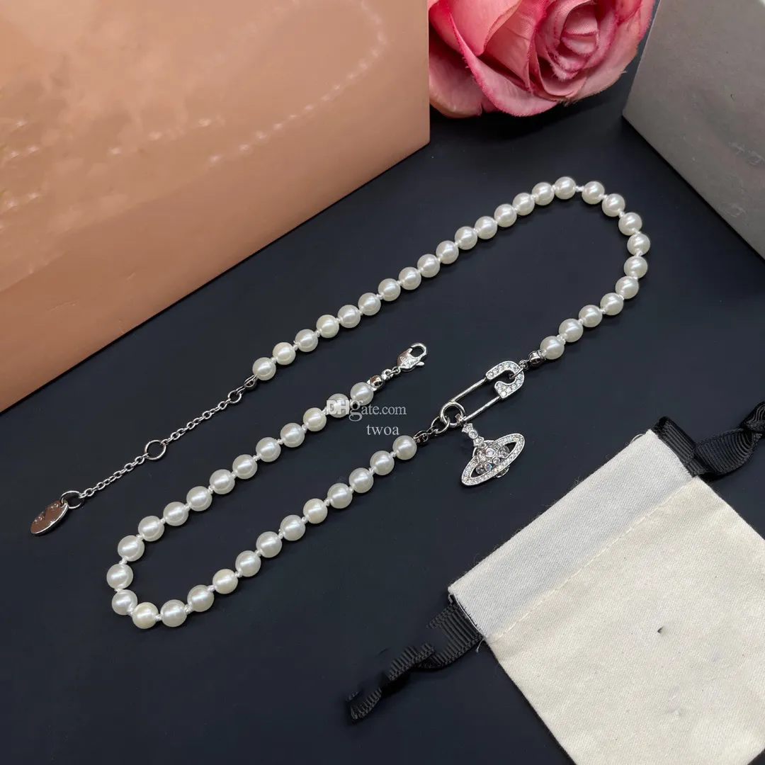 Luxury Designer Saturn Choker Necklace With Metal Pearl Chain For