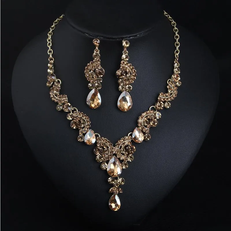 Chains Super Shiny Crystal Gem Necklace And Earrings Suite Clavicle Female Bridal Banquet Performance AccessoriesChains