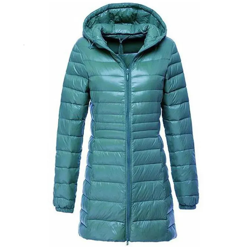 Giacche da donna S-7XL Piumini lunghi da donna Piumino d'anatra ultraleggero con cappuccio Piumino portatile Cappotto invernale da donna Piumino antivento 231109