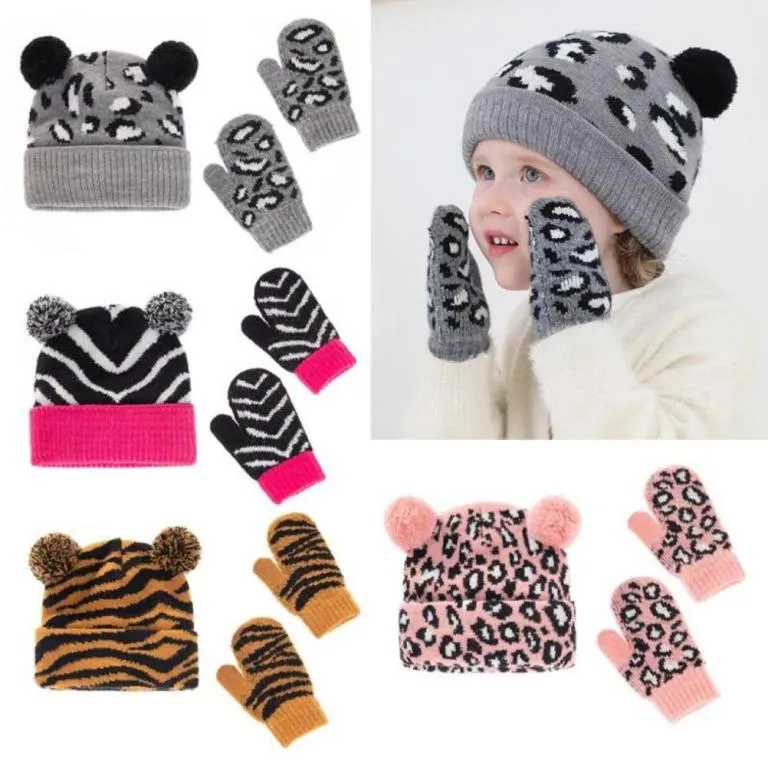 Beanies Criança Crianças Bebê Chapéus e Luvas Conjunto Inverno Knit Earflap Beanie Bonito Quente Pom Hat Mittens19481138528001