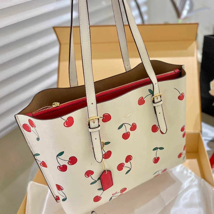 DHgate.com:Designer Leather Cherry Pink Tote Bag for Women DHgate.com:Designer Leather Cherry Pink Tote Bag for Women