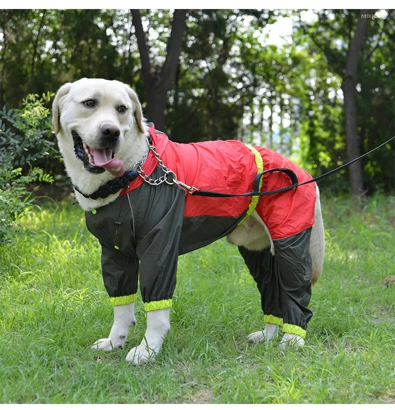 Capa de chuva de roupas de cachorro à prova d'água com capuz pode ajustar todo o corpo para pequenos cães médios e grandes portáteis ultraleves