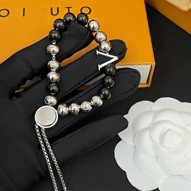 Boutique Bracelets de perles magnétiques de haute qualité, cadeau d'amour pour femmes, accessoires de bijoux romantiques à la mode, chaînes de bijoux de fête de mariage