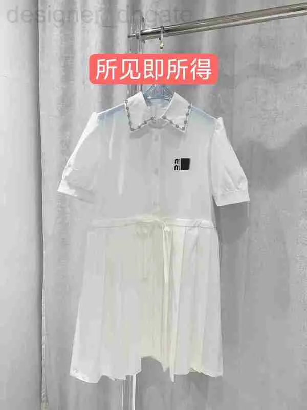 Basic & Casual Dresses designer Spring/Summer 2023 New Style Nail Diamond Embroidery Letter Flip Neck Lace up Waist Slim Reducing Age Girl Short Sleeve Dress 8NTZ