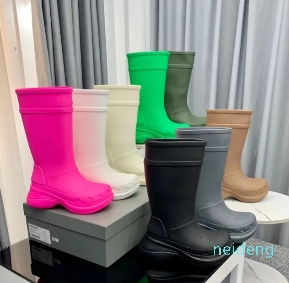 Summer tall Rainboots Knee-High Knight Boots Round toe 6cm Platform Rubber sole Unisex luxury designers Fashion Casual Couple shoes factory footwear Size