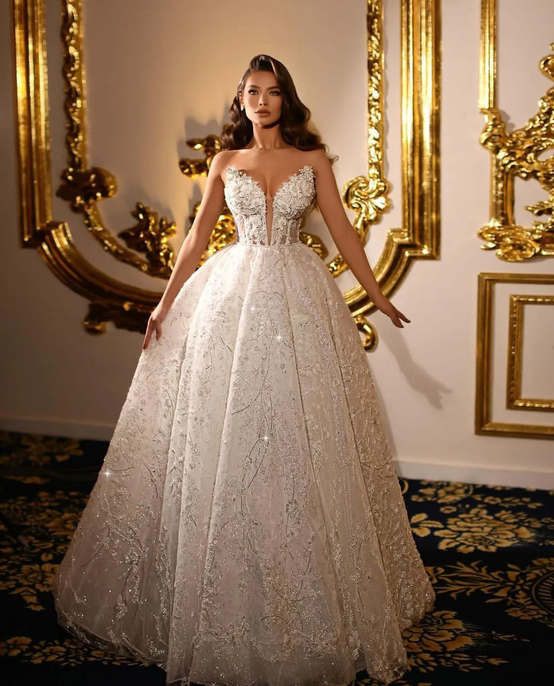 Luksusowe sukienki wieczorowe A-line bez rękawów V Szyjka z koralikami aplikacji Błyszczące cekiny 3D koronkowe z koraliki puste podłogowa sukienka balowa sukienka Formalna suknia w dużych rozmiarach sukienka imprezowa sukienka imprezowa
