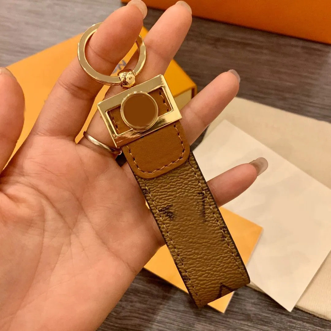 Dragonne Luxury Leather Keychain With Gold Plated Buckle For Men