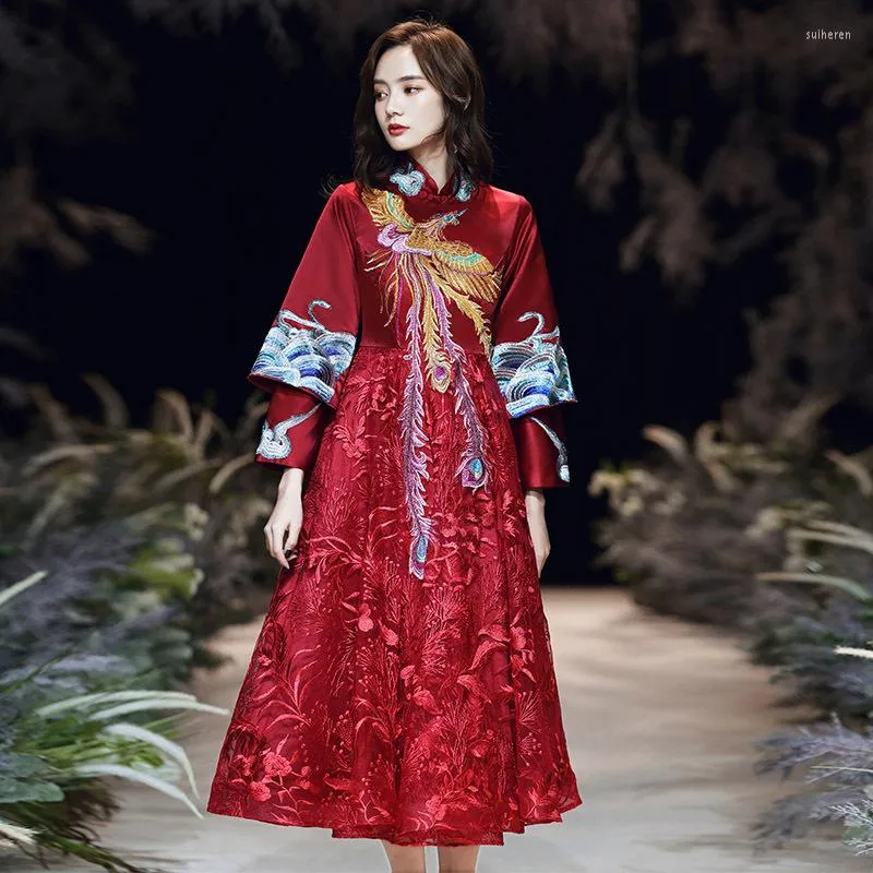 Vêtements ethniques Vintage Femmes Phoenix Cheongsam Chinois Mariée Broderie Robe De Mariage Robe Fleur Traditionnelle Qipao Plus La Taille Toast Vestidos