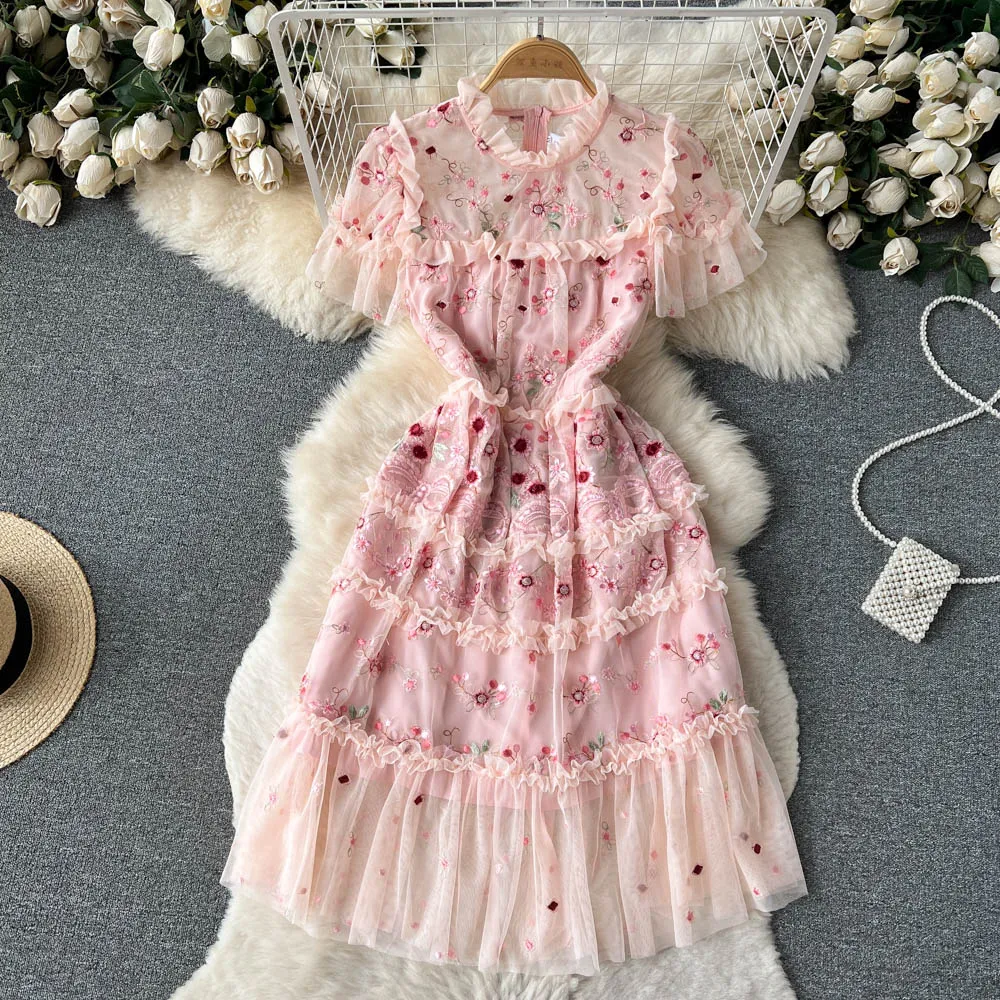 Robes décontractées Luxruy mode printemps été rose maille fleur broderie robe 2023 nouvelles femmes élégantes à manches courtes volants Tulle genou Vestidos