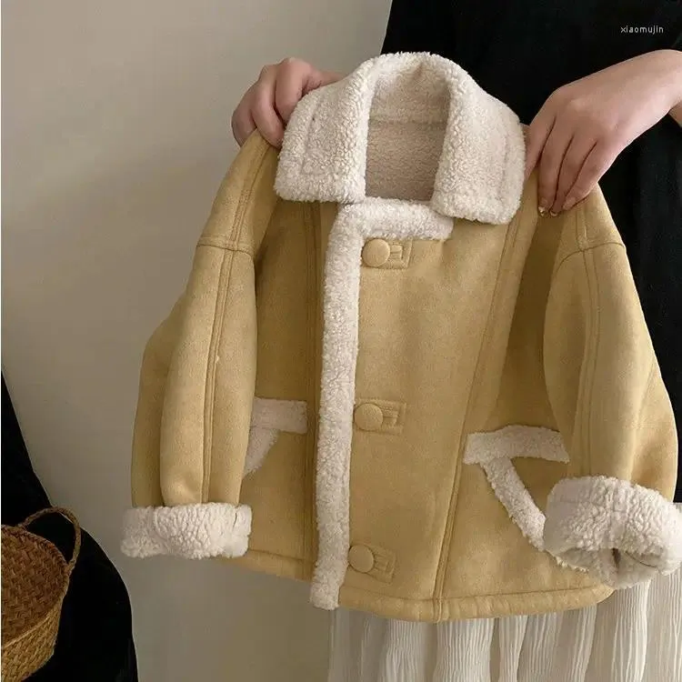 Jackor Girls 'Lamb Wool Coat 2023 vinterkoreansk tröja mode plysch förtjockad varma toppflickor kläder