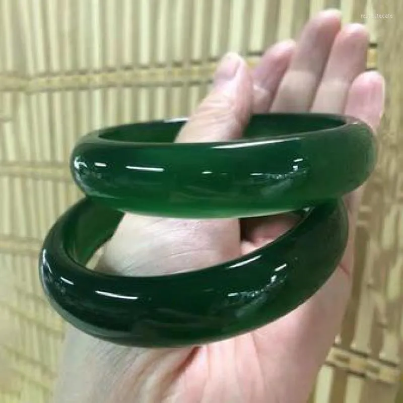 FengshuiGallary Natural Green Jade Pixiu Black Obsidian Bead Bracelet