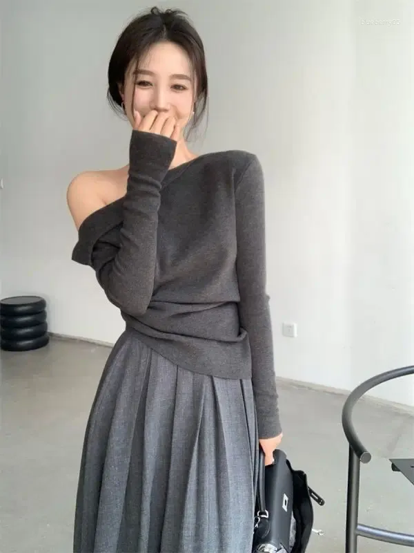 Women's Sweaters Pure Gentle Wind Autumn Oblique Shoulder Design Sense Niche Slimming All Matching Base Shirt Top Women