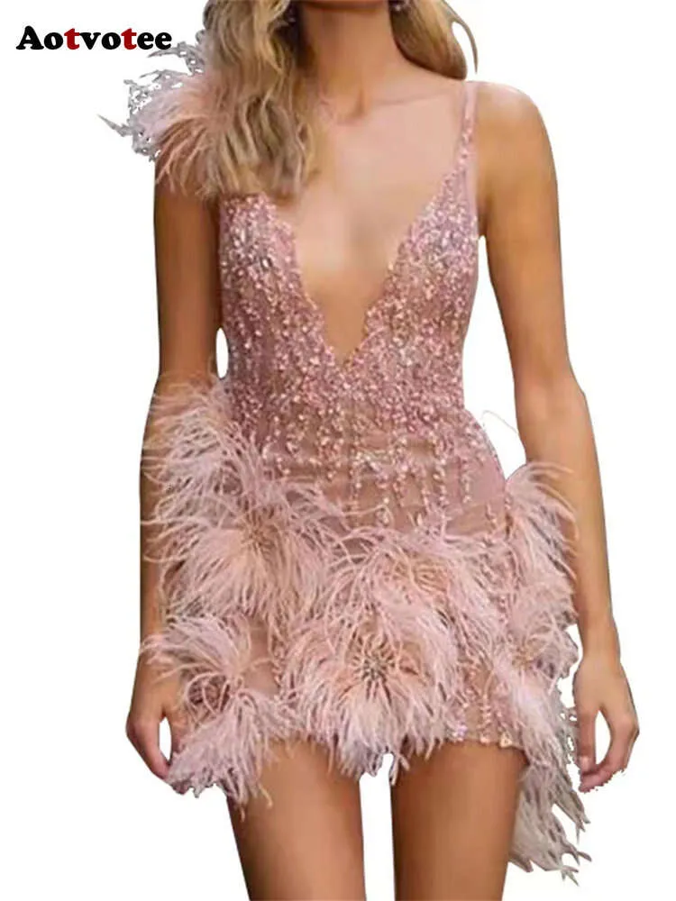 Spaghetti sangle col en V pour les femmes nouvelle mode Sexy Club plumes Mini robe Vintage dos nu robes de soirée