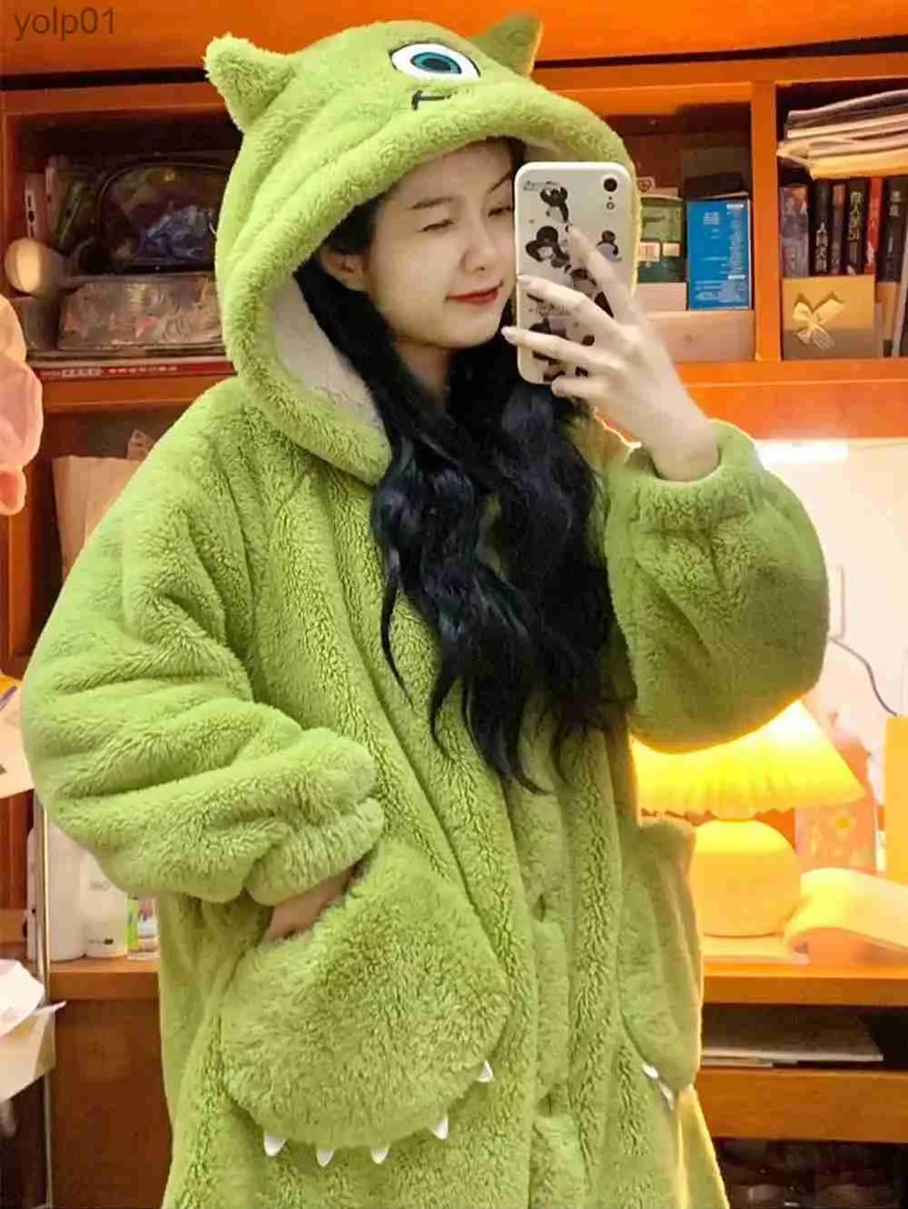 Dames Nachtkleding Dames Winter Warm Fleece Nachtjapon Groen Mooie pluche gewaden Flanel Nachtkleding Leuke Kaii Cartoon Pyjama Set Homewear NachtkledingL231109