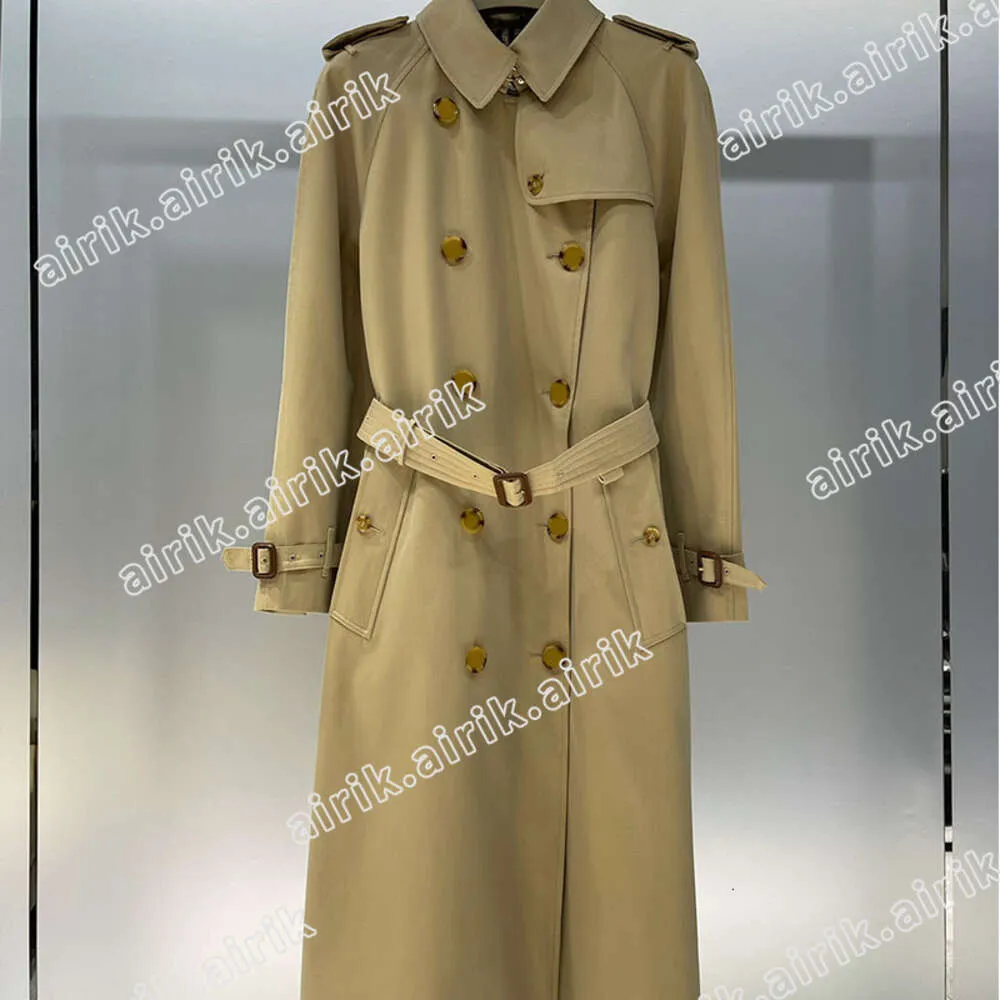 Damesjas Herfst-Winter Designer Mode Lange Trenchcoat Ster Dubbele rij Riem Afslankend Winddicht Luxe merk Dames Geruite jas Casual