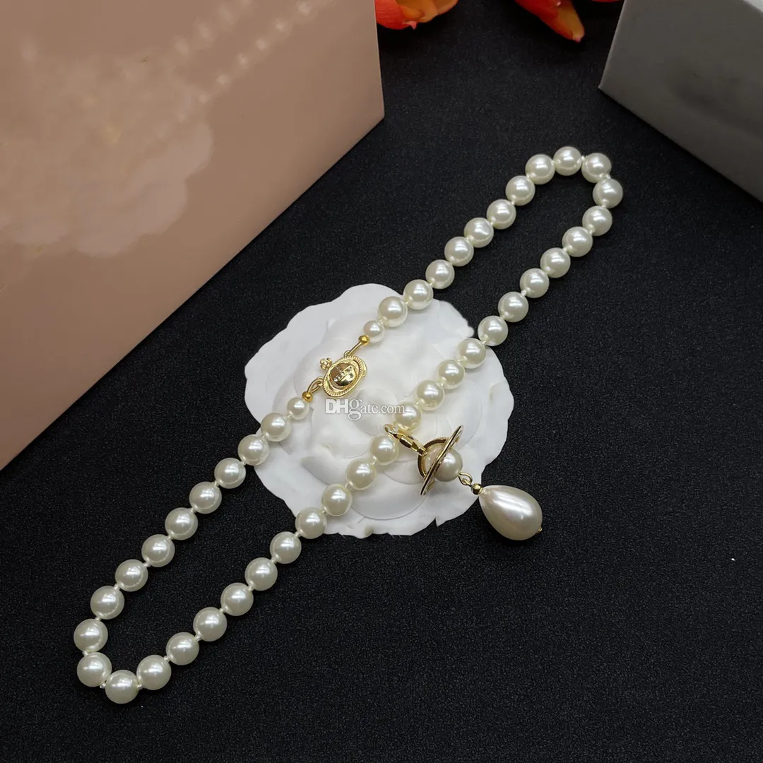 Designerska marka Naszyjniki luksusowe kobiety biżuteria mody saturn chokers metalowy naszyjnik pereł cjeeweler kobieta