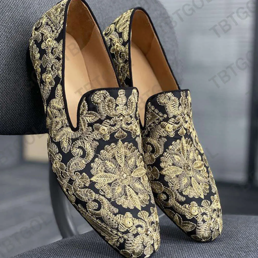 Mens Gold Dress Shoes Mens Metal Pointy Toe Dress Business Buckle Shiny  Fashion Wedding Shoes Plus