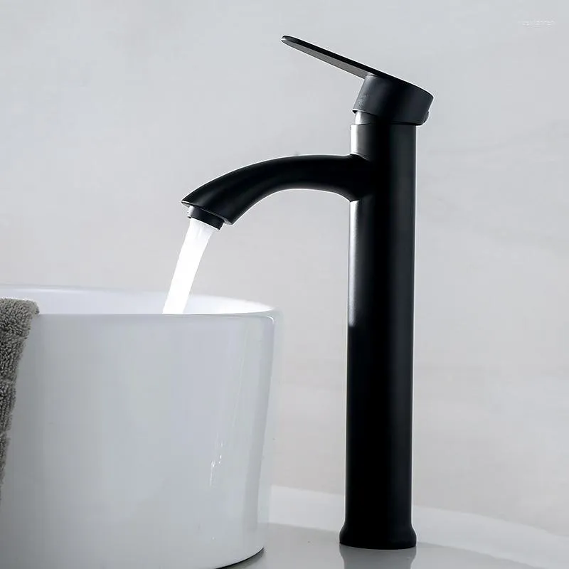 Zlew łazienkowy kran kran czarny pojedynczy uchwyt i zimny mikser do mycia bok
