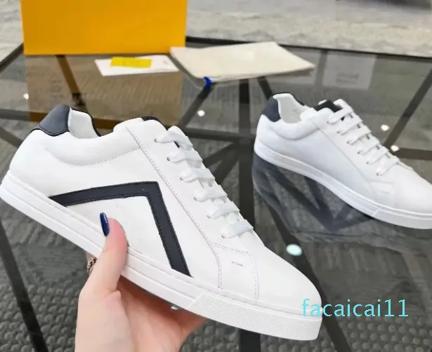 Elegante marca de inverno dos homens baixo topo tênis sapatos branco bezerro couro festa casamento skate andando respiração corredor sola conforto