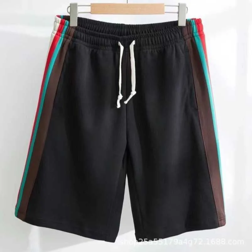 2023 NYA DESIGNER WOMENS T SHIRT High-end skjorta Rätt version av våren/Summer Red Green Ribbon Casual Ancient Family Shorts Star Matching Pants