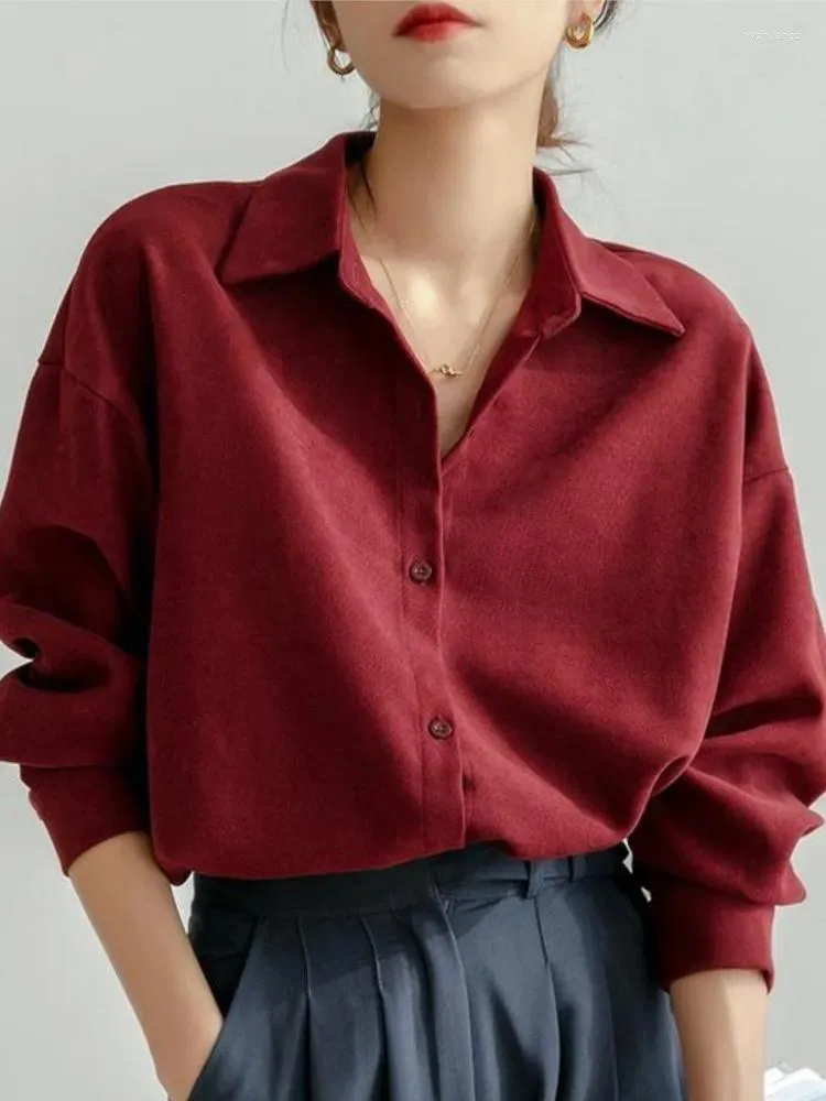 Kvinnors blusar Spring Autumn Vintage Corduroy Solid Shirts Långärmning Turn-Down Collar Single Breasted Blusa Office Lady Basic Tops