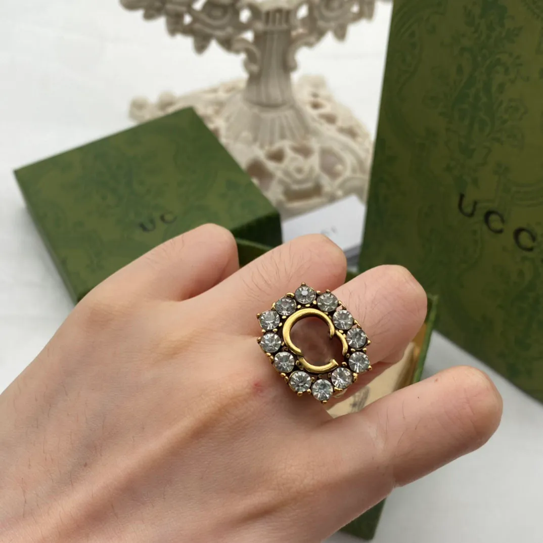 Vintage G G CLASSIC BB FF CD för klusterringar Designer Women Ring Luxury Rings Open Letter Rose Gold Fashion Jewelle Valen