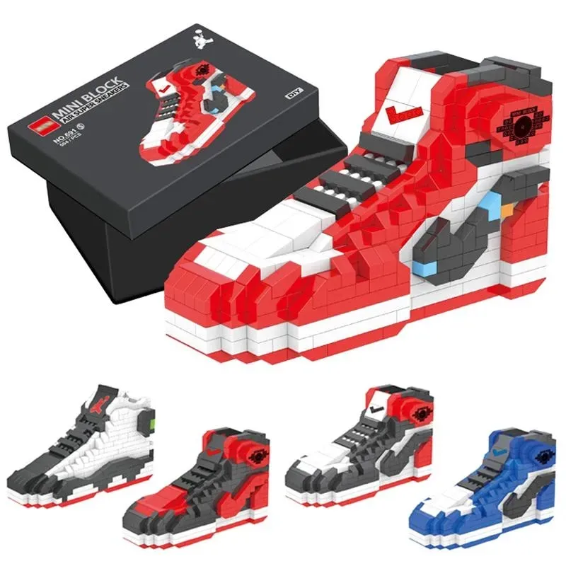 502 Parça Model Yapı Kitleri Mini Blok Erkek Spor ayakkabıları anime Diy oyuncak müzayede modeli oyuncaklar çocuk hediyeleri TPU koruyucu şok geçirmez şeffaf kapak