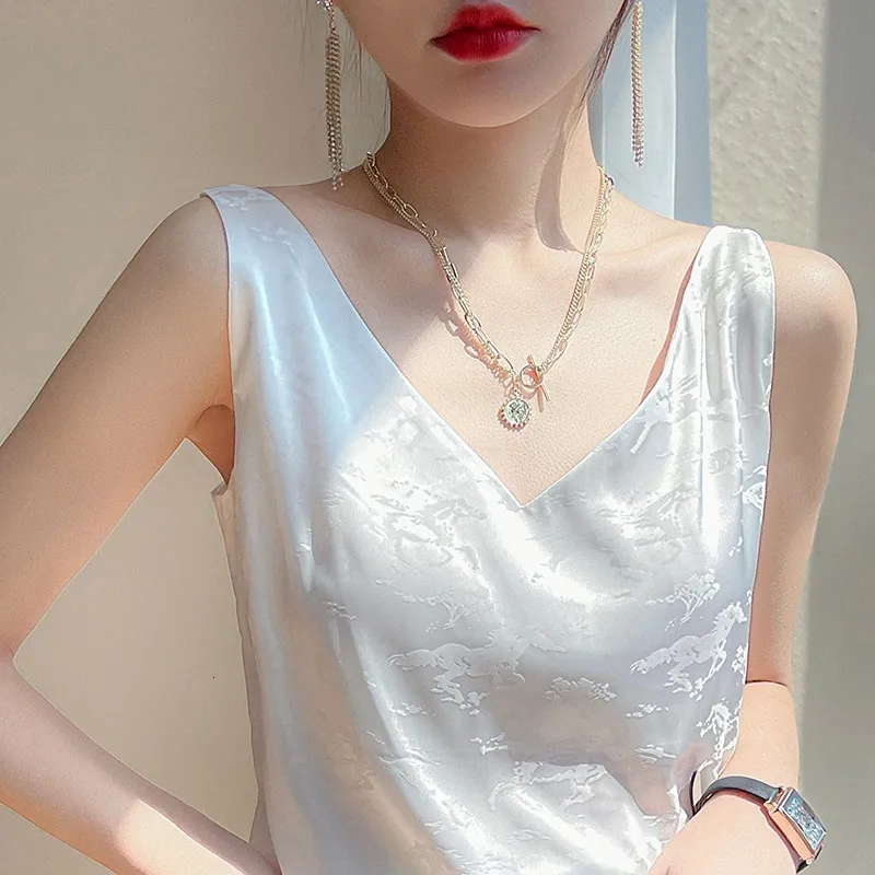 Camisoles Tanks Women's Silk Tank Top Summer Printed Satin Silk Top V-Neck Silk Camisol Silk Tank Top Fully Matched Looks Thin Women's Sleeveless Shirt 230410