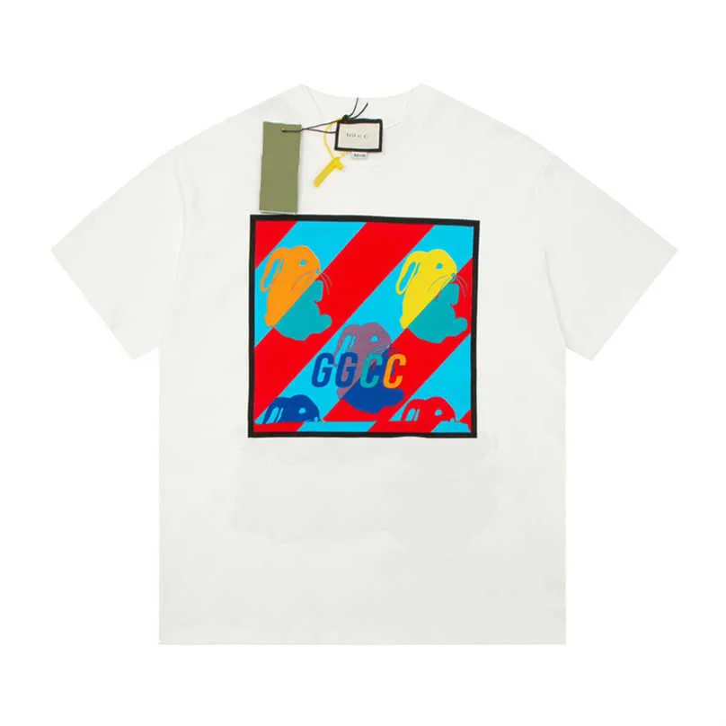 Luxus-Designer-Frauen-T-Shirt Shirt High Edition Family 23ss Buntes Muster-Druck-Kaninchen-Jahr-Hülsen-weißes T-Shirt Männer