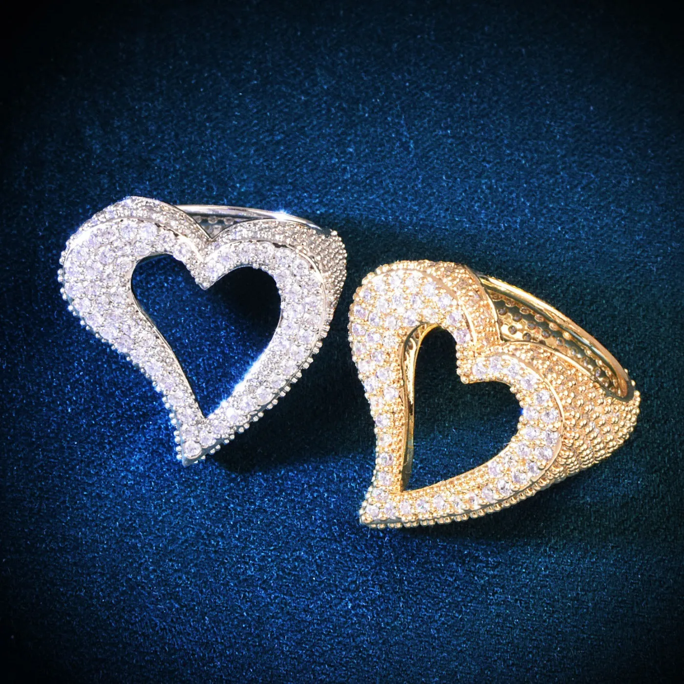 Masowe mężczyźni kobiety pierścień 18K prawdziwe żółte białe złoto Pleceniowe pełne lodowane CZ puste serce pierścionek dla mężczyzn Kobiet Rozmiar 6-10